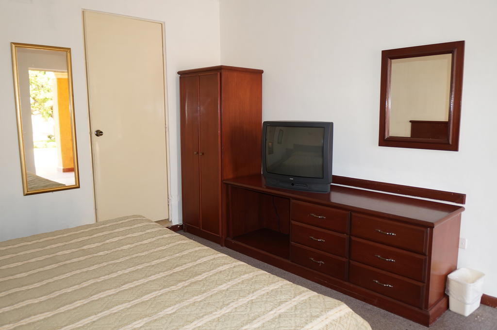 Maria Luisa Inn & Suites Juarez  Exteriér fotografie